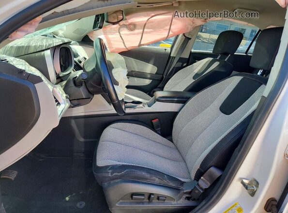 2GNFLFE32H6228633 2017 CHEVROLET EQUINOX White წინა სალონის ხედი