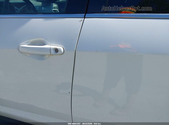 2GNFLFEK1H6349502 2017 CHEVROLET EQUINOX White 