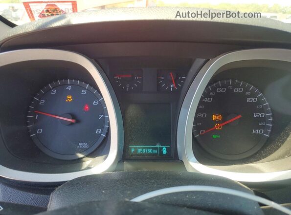 2GNFLGEK8H6124399 2017 CHEVROLET EQUINOX Burgundy Widok zestawu wskaźników