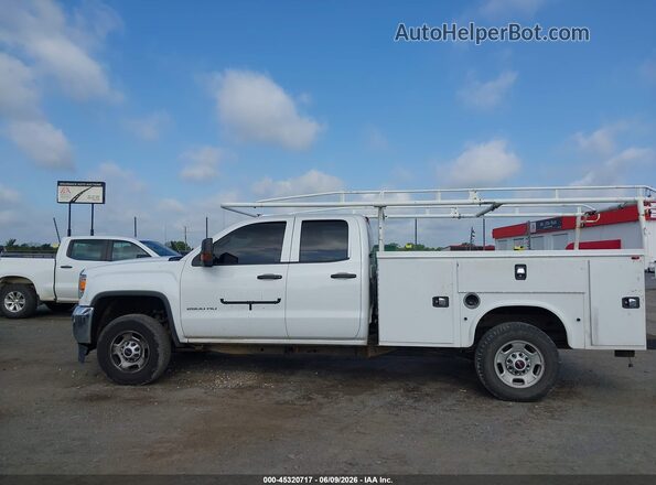 2GT21NEG1K1205620 2019 GMC SIERRA White 360 interior view
