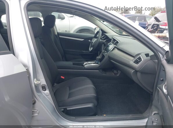 2HGFC1F32HH633648 2017 HONDA CIVIC Серебряный Вид салона спереди