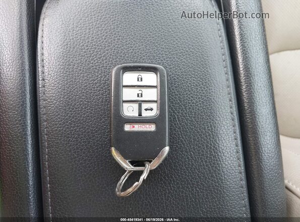 2HGFC1F7XGH637271 2016 HONDA CIVIC White Вид панелі приладів