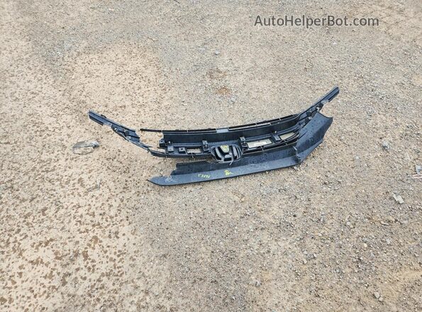 2HGFC2F50HH037932 2017 HONDA CIVIC Black Engine compartment view