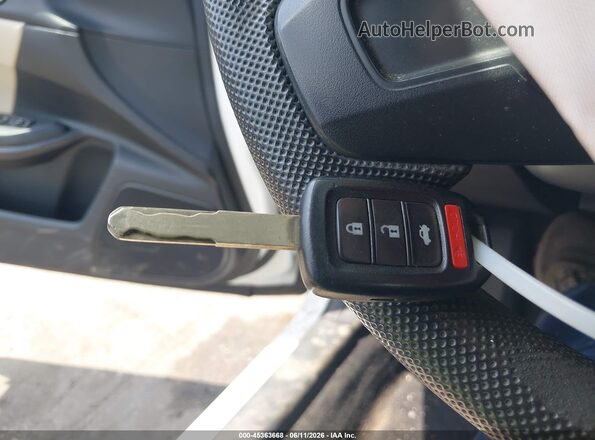 2HGFC2F52GH521938 2016 HONDA CIVIC White Widok deski rozdzielczej