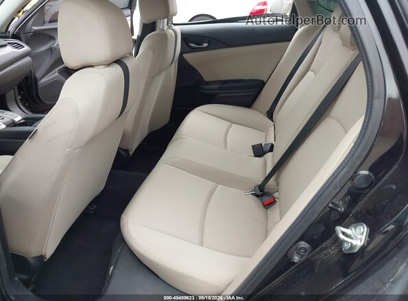 2HGFC2F56HH558685 2017 HONDA CIVIC Black VIN კოდის სტიკერის ხედი