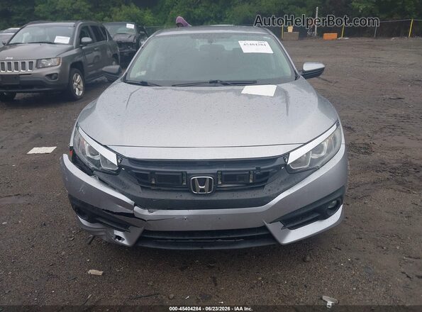 2HGFC2F58JH527217 2018 HONDA CIVIC Silver Вид щитка приладів