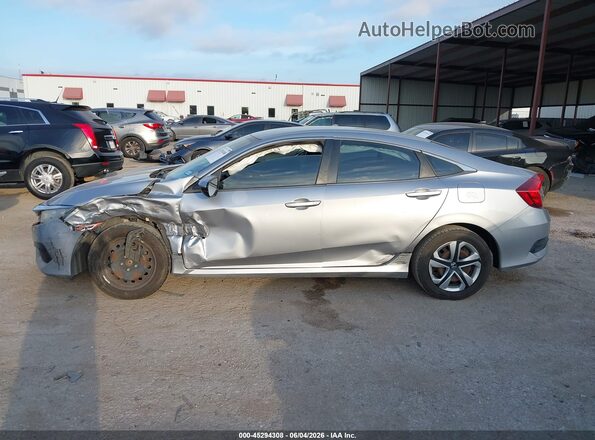 2HGFC2F59JH583098 2018 HONDA CIVIC Silver Widok wnętrza 360 stopni
