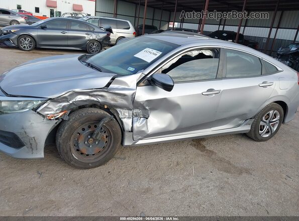 2HGFC2F59JH583098 2018 HONDA CIVIC Silver Widok z przodu