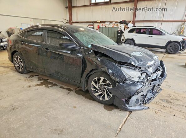 2HGFC2F68JH034162 2018 HONDA CIVIC Black Передня права чверть