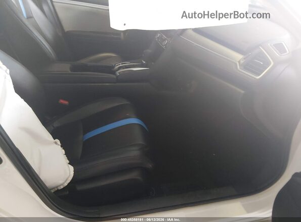 2HGFC2F70HH563642 2017 HONDA CIVIC White Front interior view
