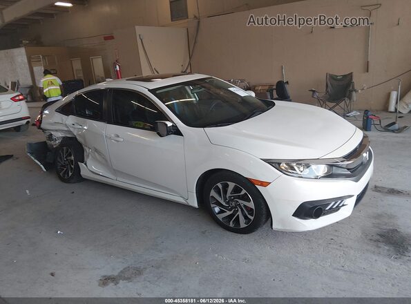 2HGFC2F70HH563642 2017 HONDA CIVIC White Rear interior view