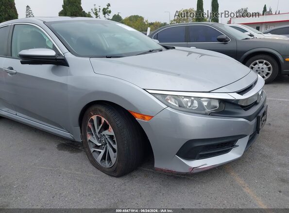 2HGFC2F70JH502605 2018 HONDA CIVIC Silver Widok z przodu