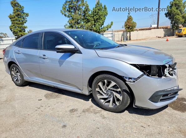 2HGFC2F72JH610868 2018 HONDA CIVIC Silver წინა მარჯვენა