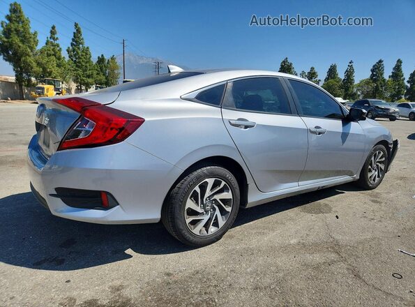 2HGFC2F72JH610868 2018 HONDA CIVIC Silver უკანა მარჯვენა