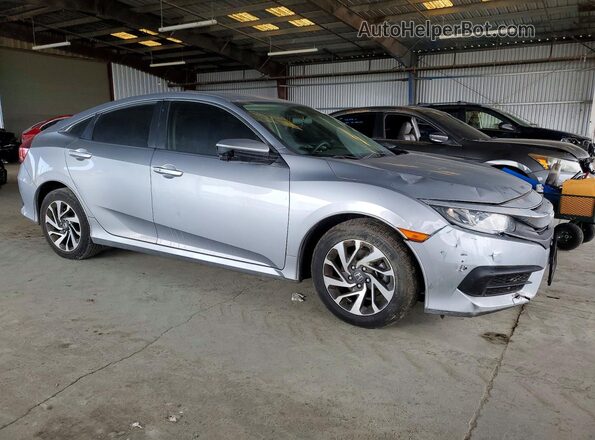 2HGFC2F73HH565935 2017 HONDA CIVIC Silver Передня права чверть