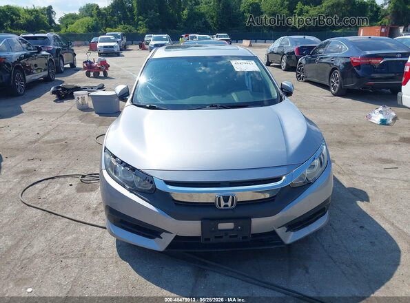 2HGFC2F74JH527801 2018 HONDA CIVIC Silver Vista del cuadro de instrumentos