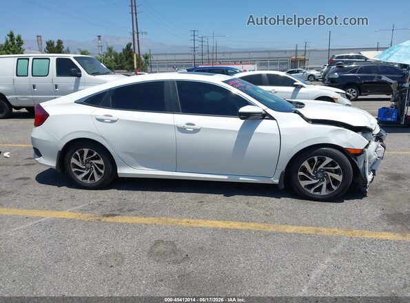 2HGFC2F75GH539285 2016 HONDA CIVIC White 360 interior view