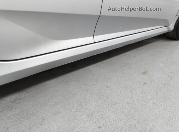 2HGFC2F78JH509477 2018 HONDA CIVIC Silver 