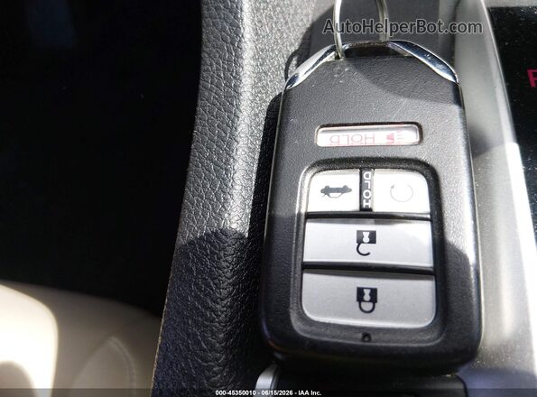 2HGFC2F78JH528966 2018 HONDA CIVIC White Vista del salpicadero