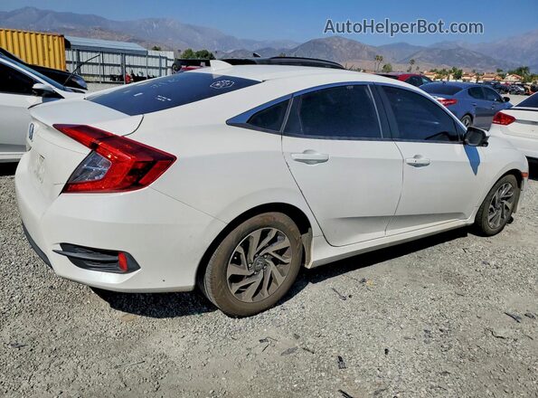2HGFC2F79JH574290 2018 HONDA CIVIC White Trasero derecho