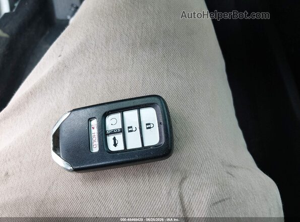2HGFC2F81KH527538 2019 HONDA CIVIC Белый Вид панели приборов