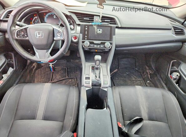 2HGFC2F86HH003357 2017 HONDA CIVIC Red Вид панелі приладів