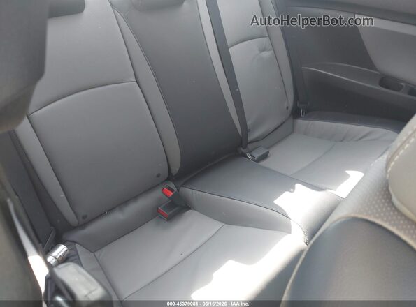 2HGFC3B72HH353183 2017 HONDA CIVIC Silver Вид наклейки з VIN-кодом