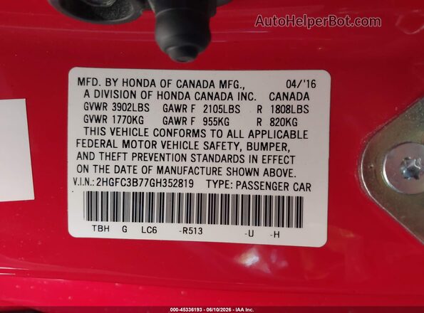 2HGFC3B77GH352819 2016 HONDA CIVIC Red Vista del compartimento del motor