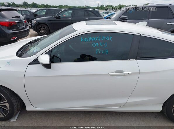 2HGFC3B79HH351091 2017 HONDA CIVIC White 