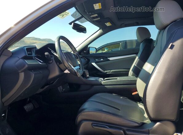 2HGFC3B7XHH362102 2017 HONDA CIVIC Silver წინა სალონის ხედი