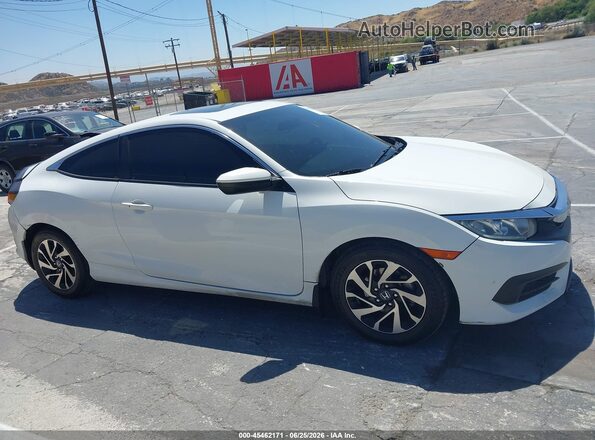 2HGFC4B04GH315980 2016 HONDA CIVIC White Սալոնի հետևի տեսք