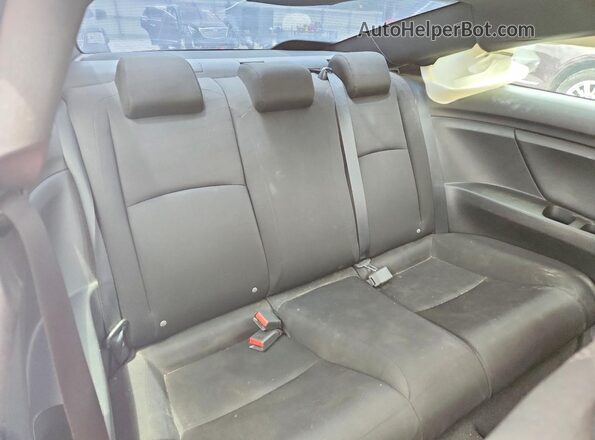 2HGFC4B61KH305890 2019 HONDA CIVIC Red უკანა სავარძლების ხედი