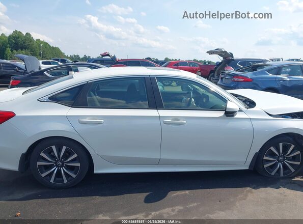 2HGFE1F71RH305510 2024 HONDA CIVIC White Widok wnętrza z tyłu