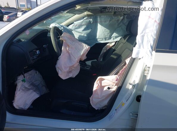 2HGFE2F22RH592592 2024 HONDA CIVIC White Вид салону спереду