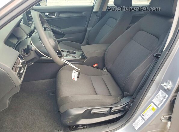 2HGFE2F24RH537142 2024 HONDA CIVIC Silver Widok wnętrza z przodu