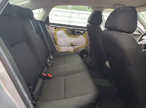 2HGFE2F24RH537142 2024 HONDA CIVIC Silver Widok tylnych siedzeń