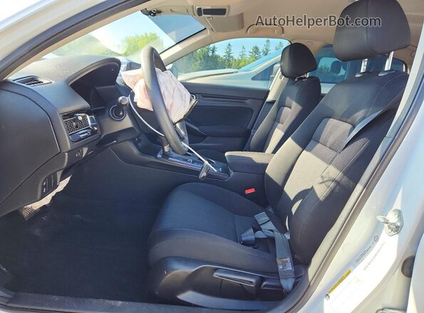 2HGFE2F26NH115318 2022 HONDA CIVIC White Front interior view