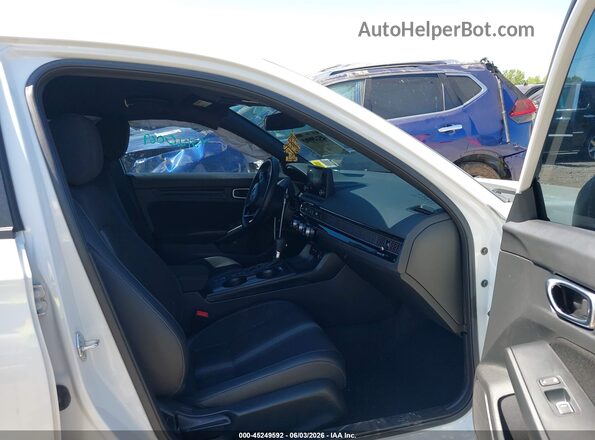 2HGFE2F53PH533798 2023 HONDA CIVIC White Widok wnętrza z przodu