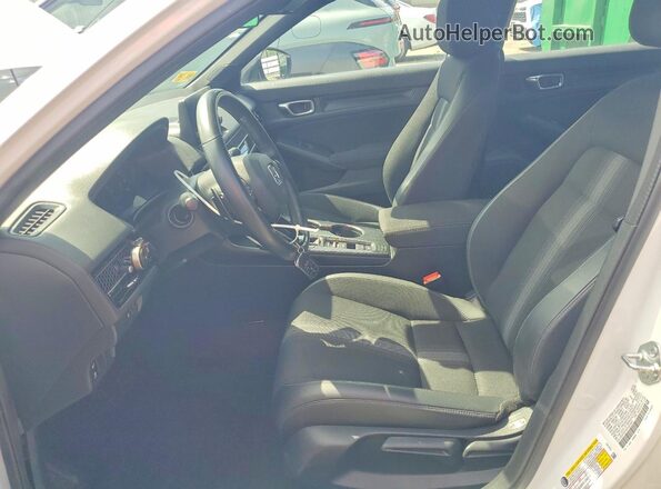 2HGFE2F54PH533647 2023 HONDA CIVIC White Widok wnętrza z przodu