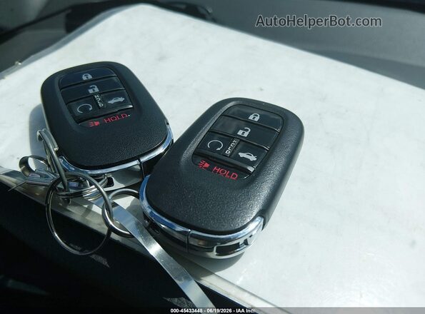 2HGFE2F54TH542603 2026 HONDA CIVIC Серый Вид панели приборов