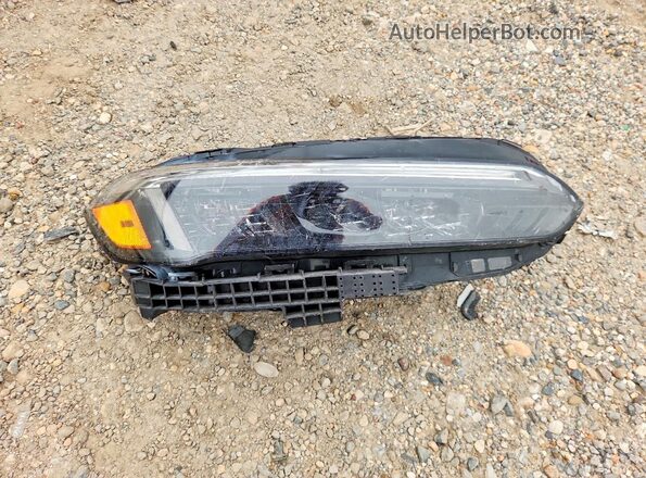 2HGFE2F57RH507188 2024 HONDA CIVIC White Engine compartment view