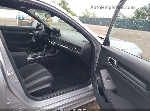 2HGFE2F58NH527475 2022 HONDA CIVIC Silver Widok wnętrza z przodu