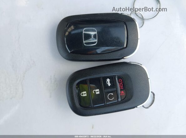 2HGFE2F59NH587863 2022 HONDA CIVIC White Առջևի վահանակի տեսք