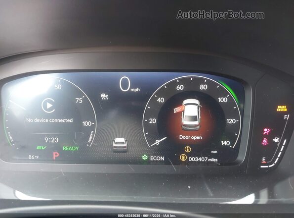 2HGFE4F82TH317909 2026 HONDA CIVIC Silver Widok tylnych siedzeń