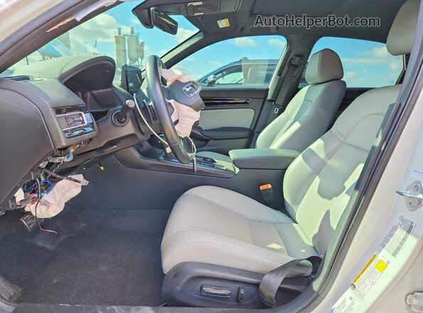 2HGFE4F87SH300862 2025 HONDA CIVIC White Front interior view
