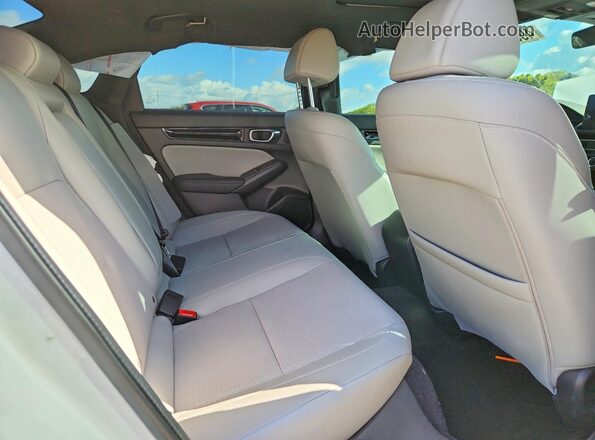 2HGFE4F87SH300862 2025 HONDA CIVIC White Rear seats view