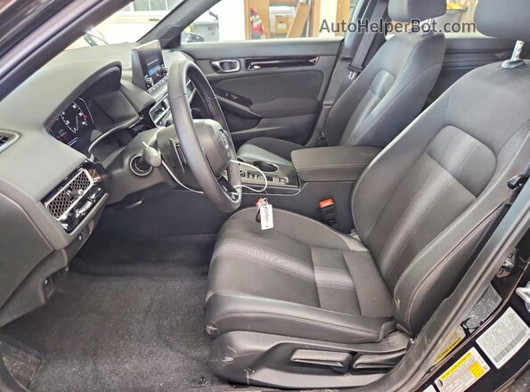 2HGFE4F87TH341204 2026 HONDA CIVIC Black Front interior view