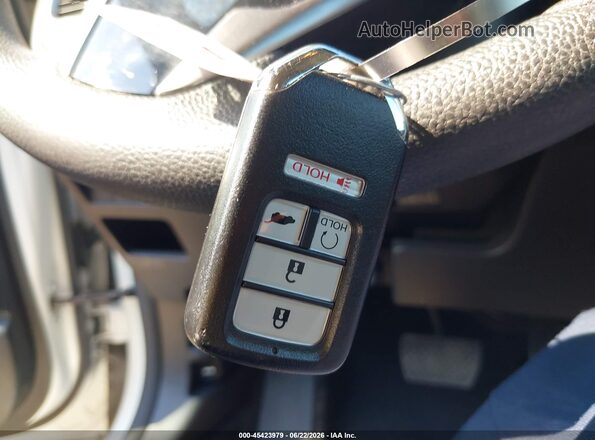 2HKRW1H55HH504232 2017 HONDA CR-V White Առջևի վահանակի տեսք