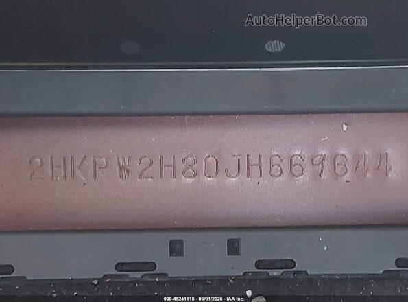 2HKRW2H80JH669644 2018 HONDA CR-V Burgundy 