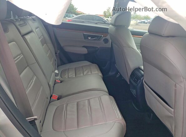 2HKRW2H82LH697190 2020 HONDA CR-V Silver Widok tylnych siedzeń